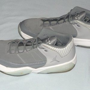 Jordan Max Aura 3 "Wolf Grey/Cool Grey/White" Men's Shoe